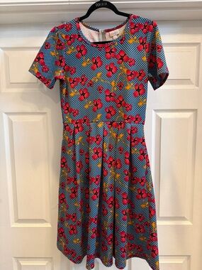 LuLaRoe Amelia Floral Dress. Blue Pink & Orange. Large. Pockets!